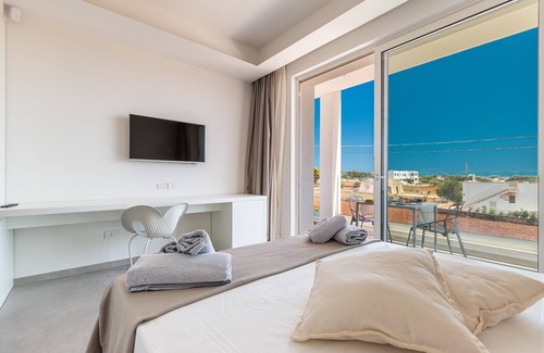 Torre Pali Hotel | 3076 Perla Saracena Luxury Suites - Matrimoniale Superior Vista Mare by Barbarhouse