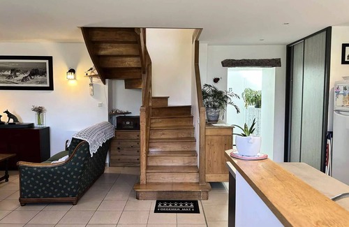 Frehel Villa | 309 - Charming Familienhaus im Herzen von Port-à-La-Duc Dorf