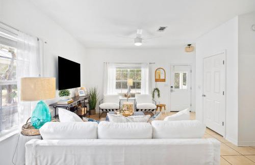 Seagrove Beach Casa | 30A Beach House - Coconut Cottage by Panhandle Getaways