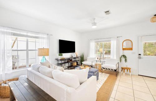 Seagrove Beach Casa | 30A Beach House - Coconut Cottage by Panhandle Getaways