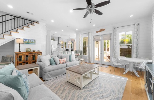 Seagrove Beach Casa | 30A Beach House - Under the Palms