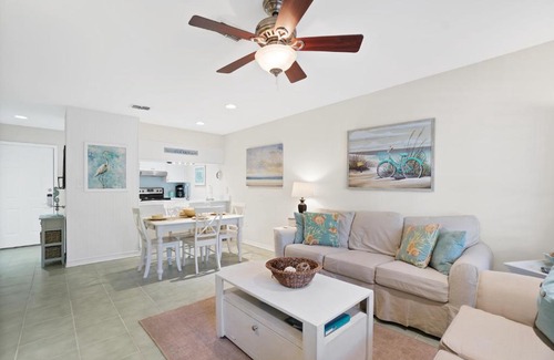 Cassine Village Apartamento | 30A Cassine Gardens by Panhandle Getaways