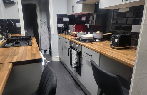 Burslem Apartamento | 2-bedroom apartment Family and budget-friendly, equipped with modern amenities