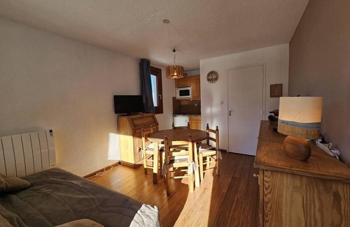 Plan Peisey Apartamento | A 30m de las pistas de esquí, 3.o piso, balcón, tv, local para esquís, 30m², Peisey-Vallandry