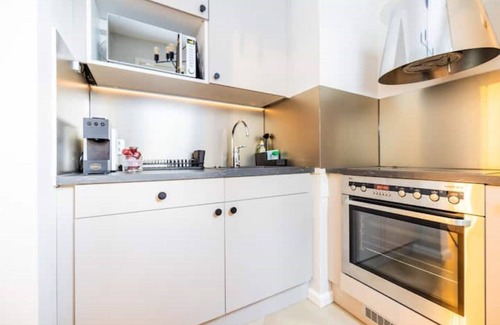 Myyrmaki Apartamento | 30m2 studio 500m from Airport/Helsinki city train
