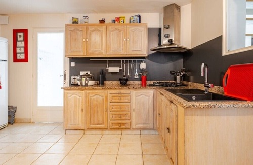 Dax Casa | 30mn from beaches, large 8-room house with Andalusian patio and private pool.