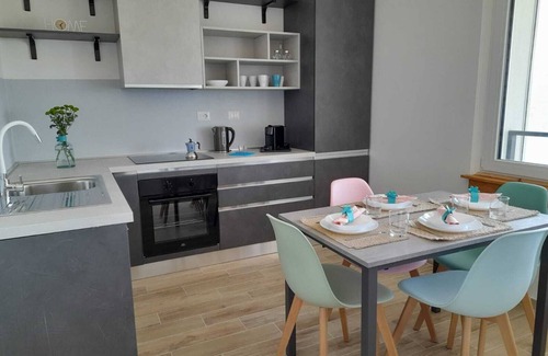 Levo Apartamento | 3½-room corner apartment with 2 balconies and wonderful lake view