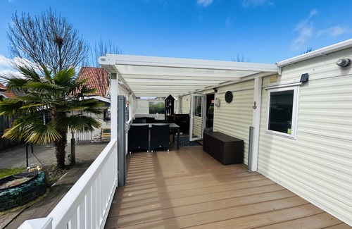 Nieuwvliet Chalet De Esquí | 31 m² Chalet ∙ 3 habitaciones ∙ 5 huéspedes