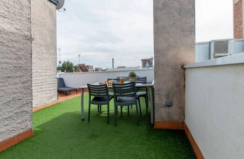 Gracia Apartamento | 31 Soleado ático en el corazón de Gracia con amplia terraza