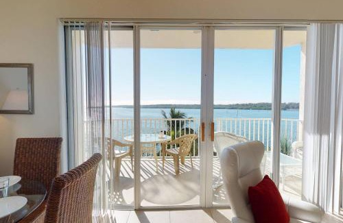 St. Petersburg - Clearwater Casa | 312 - Boca Ciega Resort