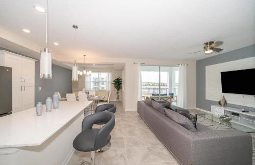 Historic Downtown Kissimmee Apartamento | 3120-206DR STOREY LAKE, CONDO 2/2 GARDEN VIEW