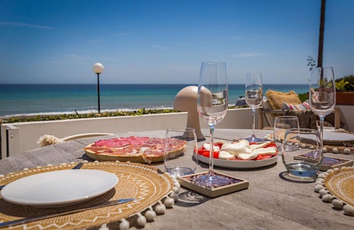 Manilva Chalet De Esquí | 3128 Beachfront Casa Luna in Aldea Beach