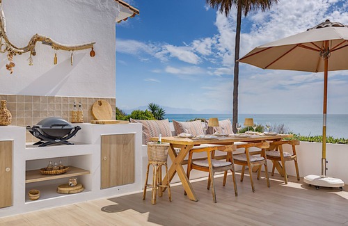 Manilva Chalet De Esquí | 3129 Beachfront Casa Cosy in Aldea Beach