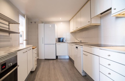 La Vila Olimpica del Poblenou Apartamento | 31TILB1041 Magnific Apartment in Villa Olimpica