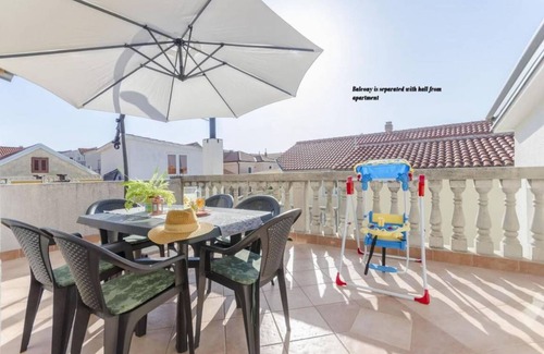 Vodice Apartamento | 32 m² Apartamento ∙ 1 habitación ∙ 3 huéspedes