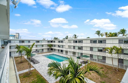 Coral Shores Apartamento | 320 - Prime FLL Location! 5 minutes to the Beach!