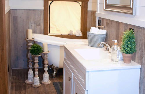 Camp Verde Alquiler De RV | 320 Safari Luxury Tent - Couples Getaway