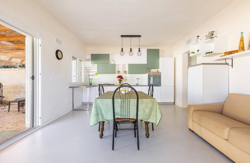 Avetrana Casa | 3233 Villa Lucechiara by BarbarHouse