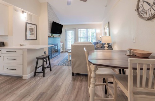 Delavan Lake Condominio | 325- Suite de 2 habitaciones