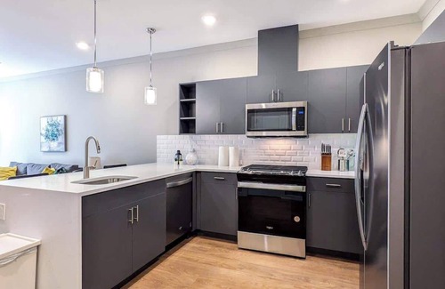 Dunellen Apartamento | 327 Modern 1BR Apt Walk to NJT