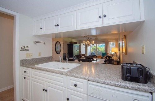Saint Helena Island Villa | 329 Capt John Fripp Villa