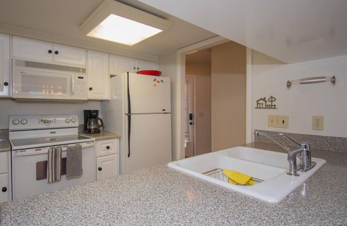 Saint Helena Island Villa | 329 Capt John Fripp Villa