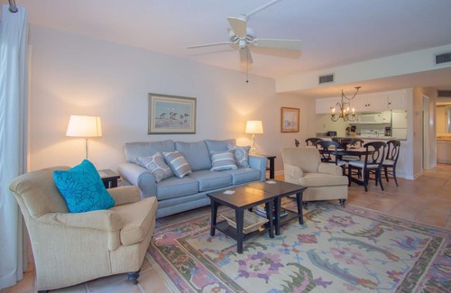 Saint Helena Island Villa | 329 Capt John Fripp Villa