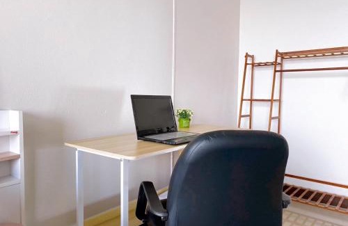 Suan Luang Apartamento | 32Sqm 1000x500wifi workplace long stay