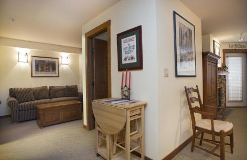 Snowbird Apartamento | 3304 - One Bedroom Den Standard Powderhorn Lodge condo