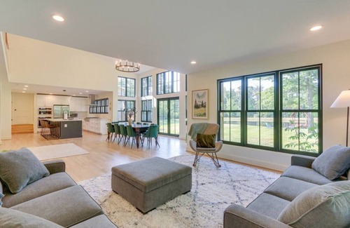 Bluemont Casa | 33611 Austin Grove Road @ Bluemont, VA