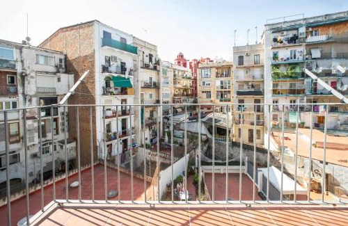 El Poble-sec Apartamento | 33PAR1094 - Magnific 2BR Flat in Poble Sec