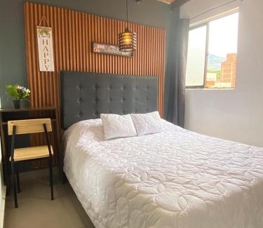 Suramericana Apartamento | 34 BELLo APARTAMENTO EN LA MEJOR ZONA DE MEDELLIN LAURELES ESTADIO 2 HAb 2 BAÑOS