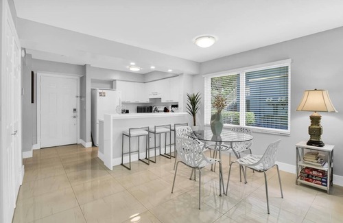Mission Bay Apartamento | Moderno 2/2 en West Boca Raton, a poca distancia de Evert Tennis y Boca Prep