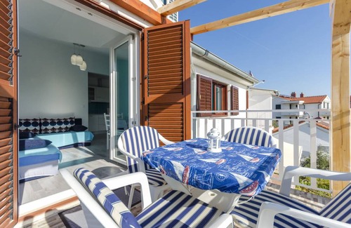 Srima Apartamento | 35 m² Apartamento ∙ 1 habitación ∙ 4 huéspedes