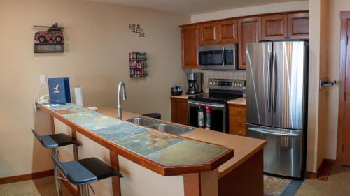 Snowbird Apartamento | 3505 - One Bedroom Den Standard Powderhorn Lodge condo