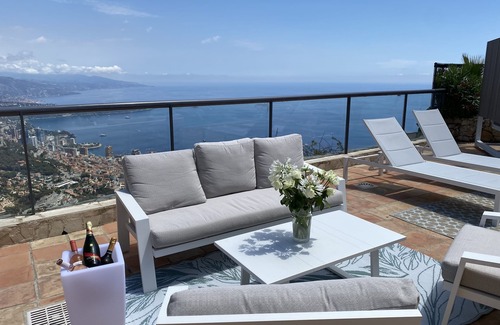 La Turbie Casa | 350m2 House - 5 BR – heated pool – quiet surroundings