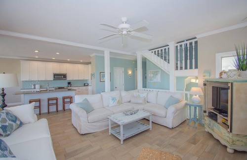 Saint Helena Island Casa | 355 Ocean Point Dr