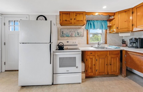 Sagamore Beach Casa | 357 Phillips Rd - 3 BR Sagamore Beach Retreat, Steps to Beach, Water views