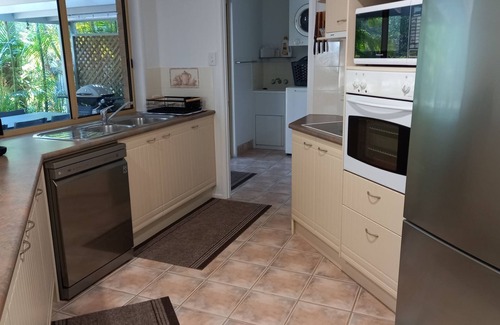 Rainbow Beach Casa | 36 Cypress Avenue - Rainbow Beach