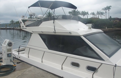 Angra dos Reis Alquiler De Eote | 36-foot private tour boat for up to 12 passengers