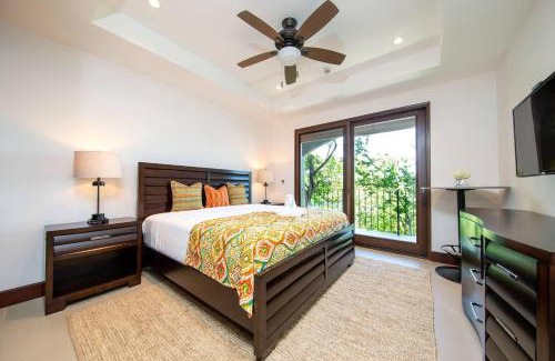 Playa Flamingo Apartamento | 360 Splendor 305 Ocean View Condo- With Breakfast