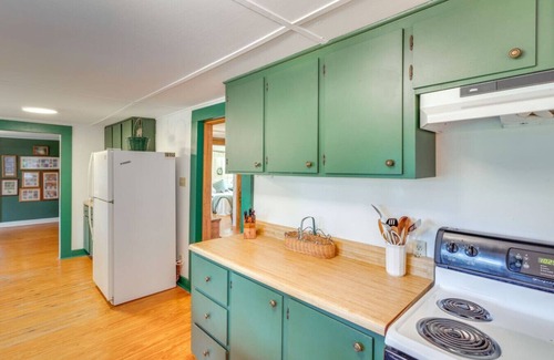 Fowlstown Apartamento | Peaceful Pines Cabin w/ Deck & Wildlife Views