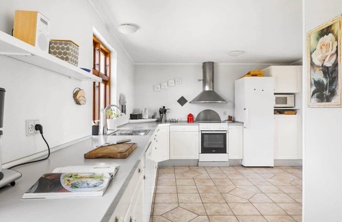 Pedersker Casa | 3691 Nexø - Stensebyvejen 32