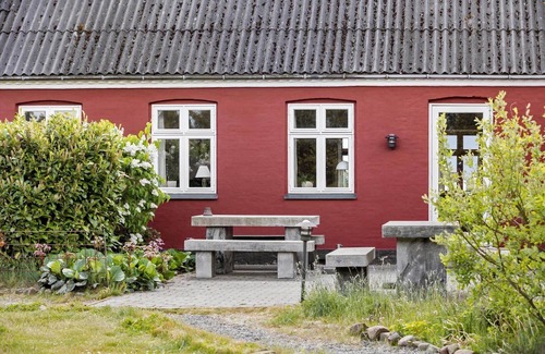 Pedersker Casa | 3691 Nexø - Stensebyvejen 32