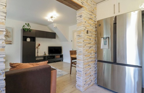 Colchester Cabaña | 37 Hanbury Gardens