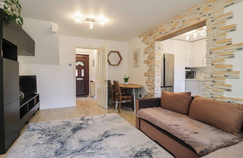 Colchester Cabaña | 37 Hanbury Gardens