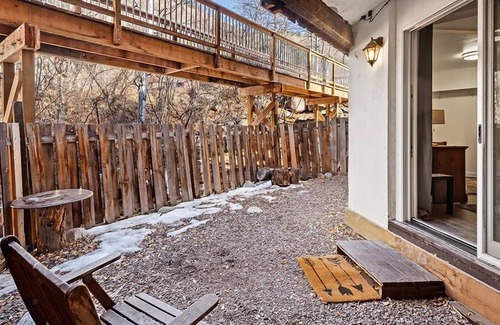 Mountain Valley Casa | 37 Mountain Laurel Drive Studio W/yard Studio Bedroom Home by Redawning