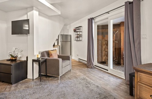 Mountain Valley Casa | 37 Mountain Laurel Drive Studio W/yard Studio Bedroom Home by Redawning