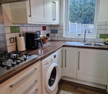 Weston on Trent Casa | 37 Sleeps 6 stylish and comfortable home