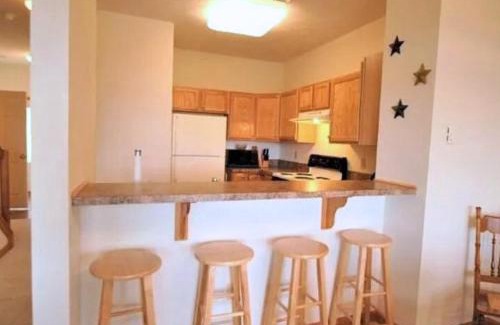 Tannersville Casa | 376 Linden Ct